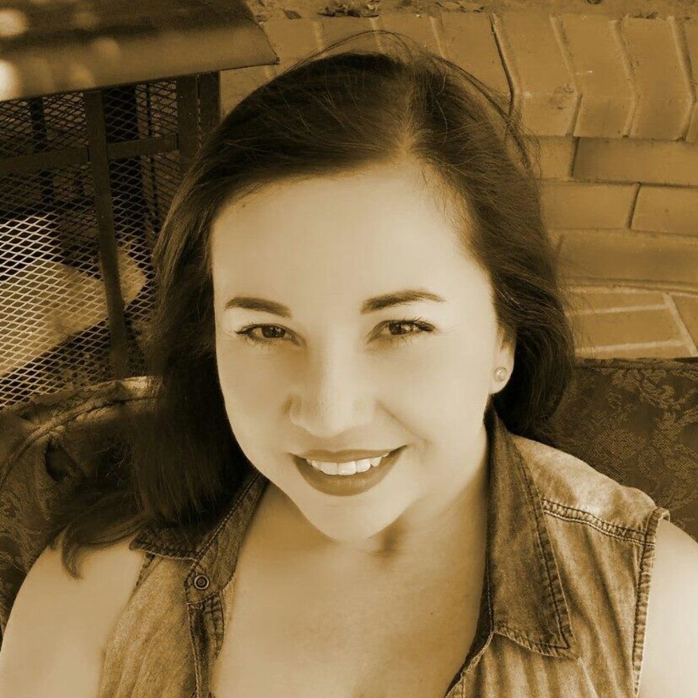 Meet your Posher, Yolanda